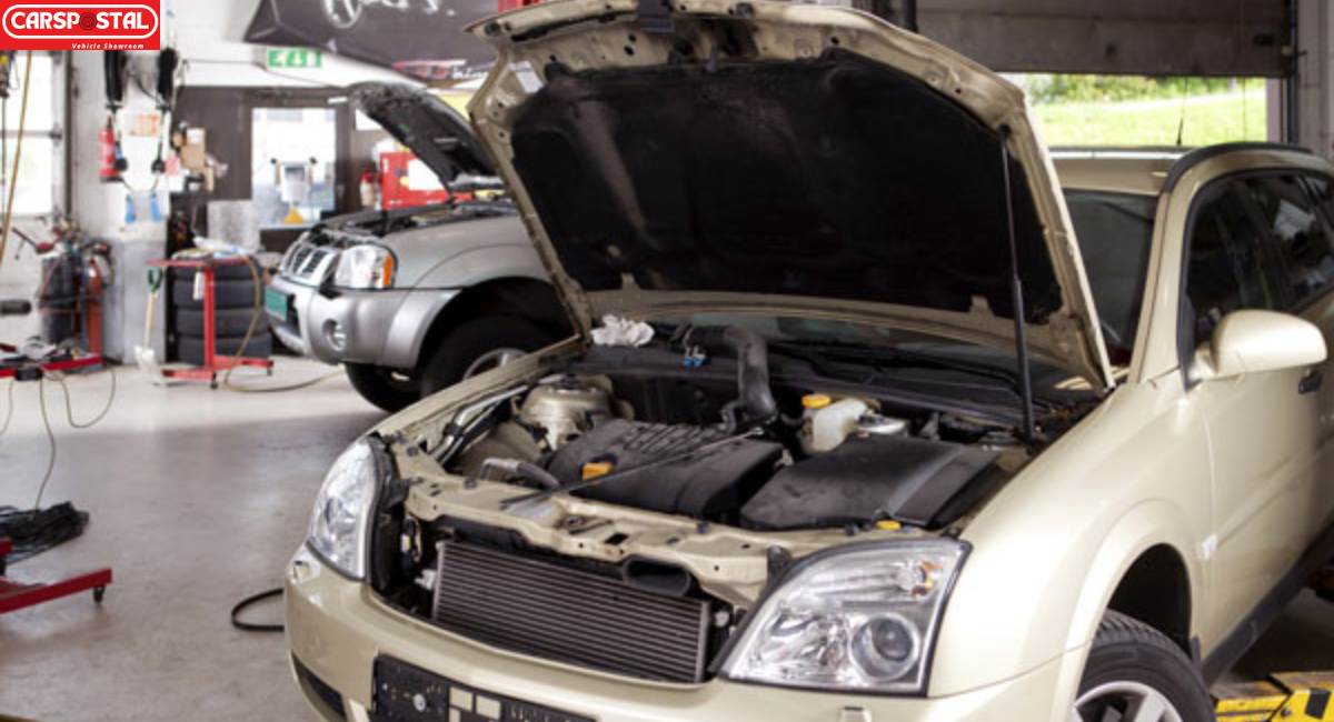  bonnet of  Car